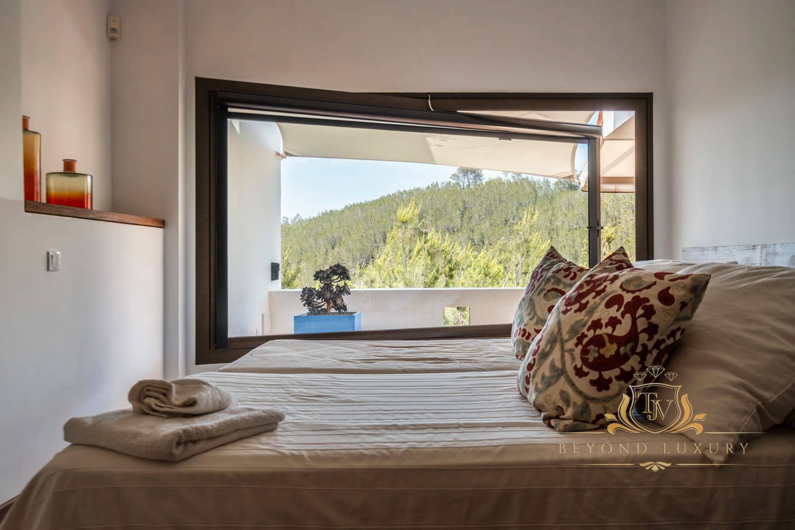 6 sypialnia Willa na sprzedaż w Miasto Ibiza / Eivissa z basenem garażem - 10 000 000 € (Ref: 9101397)