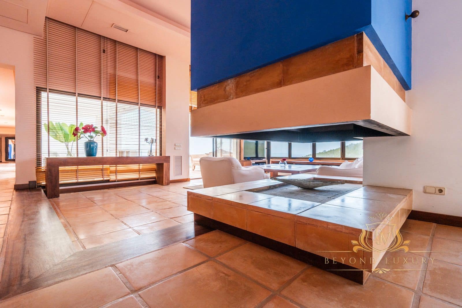 6 sypialnia Willa na sprzedaż w Miasto Ibiza / Eivissa z basenem garażem - 10 000 000 € (Ref: 9101397)