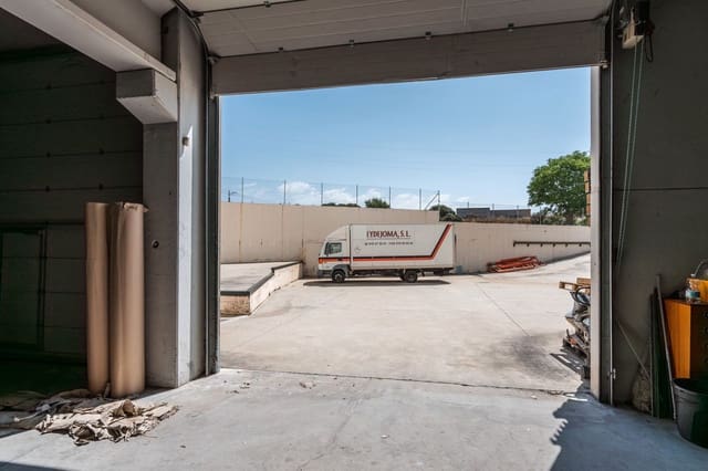 Local Commercial à vendre à Colmenar Viejo - 3 990 000 € (Ref: 9104106)