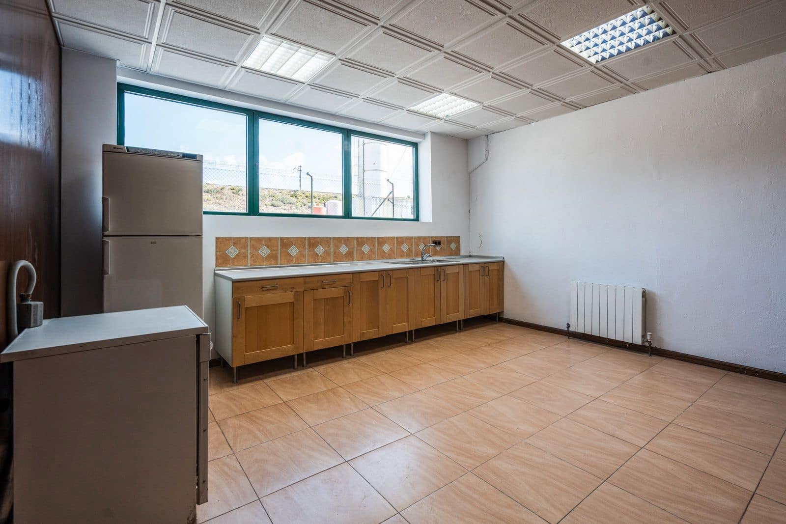 Erhverv til salg i Colmenar Viejo - € 3.990.000 (Ref: 9104106)