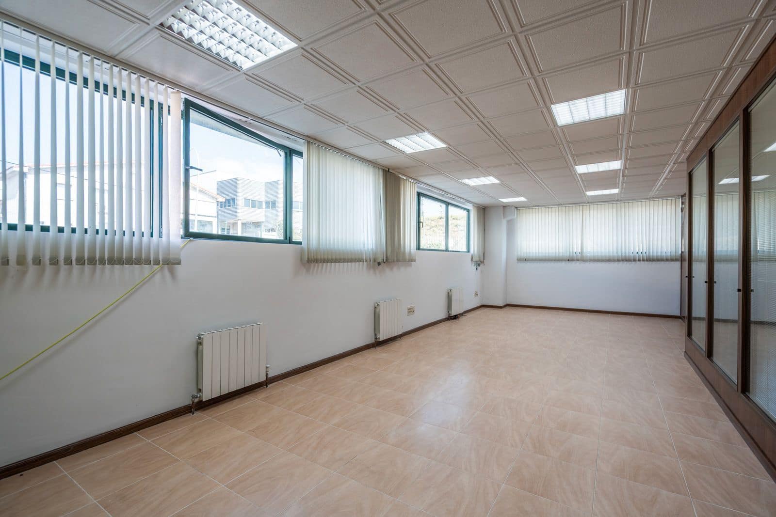 Erhverv til salg i Colmenar Viejo - € 3.990.000 (Ref: 9104106)