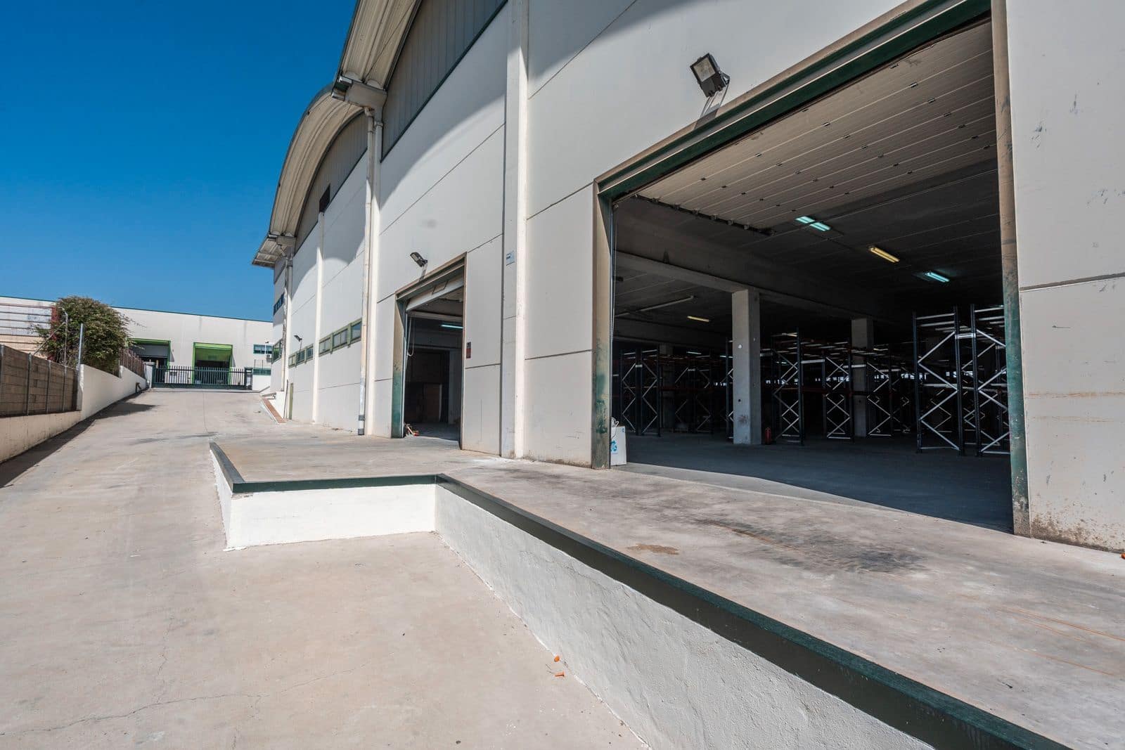 Erhverv til salg i Colmenar Viejo - € 3.990.000 (Ref: 9104106)