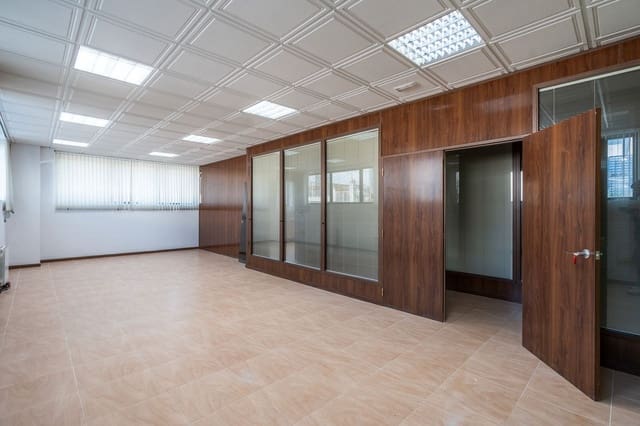 Local Commercial à vendre à Colmenar Viejo - 3 990 000 € (Ref: 9104106)