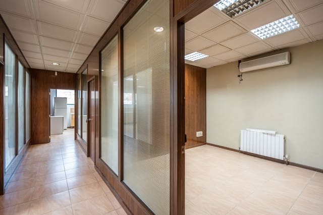 Local Commercial à vendre à Colmenar Viejo - 3 990 000 € (Ref: 9104106)