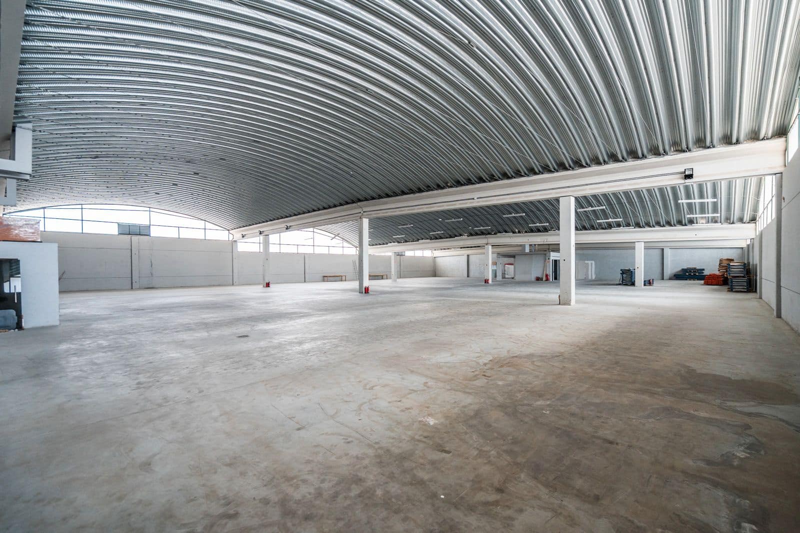 Erhverv til salg i Colmenar Viejo - € 3.990.000 (Ref: 9104106)