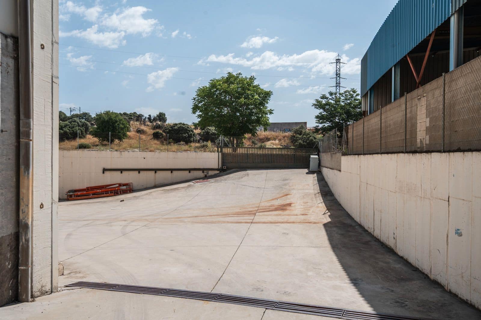 Erhverv til salg i Colmenar Viejo - € 3.990.000 (Ref: 9104106)