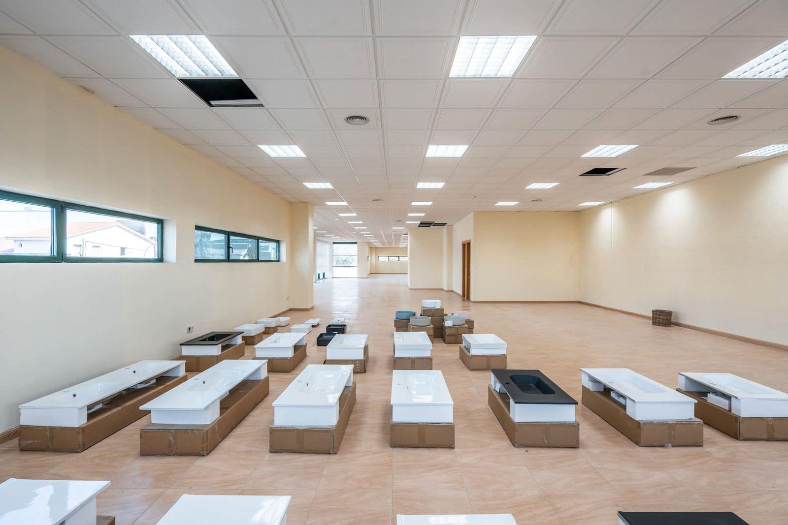 Erhverv til salg i Colmenar Viejo - € 3.990.000 (Ref: 9104106)