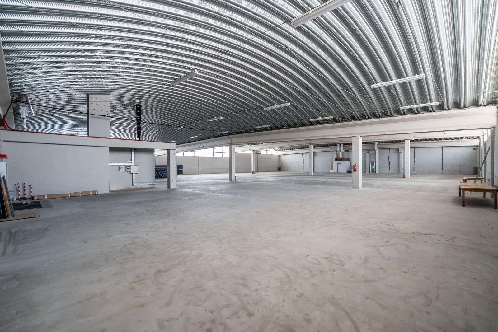 Erhverv til salg i Colmenar Viejo - € 3.990.000 (Ref: 9104106)