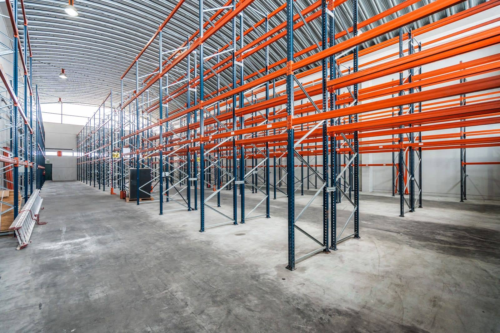 Erhverv til salg i Colmenar Viejo - € 3.990.000 (Ref: 9104106)