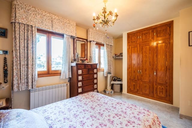 4 Zimmer Villa zu verkaufen in Manzanares el Real - 520.000 € (Ref: 9117300)