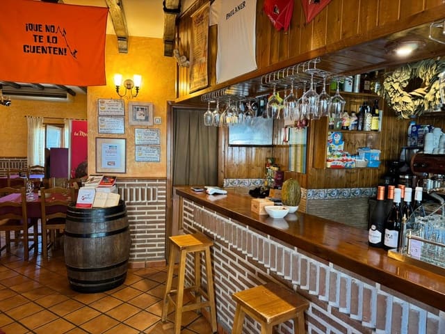 Commercial for sale in Lanzahíta - € 260,000 (Ref: 9138290)