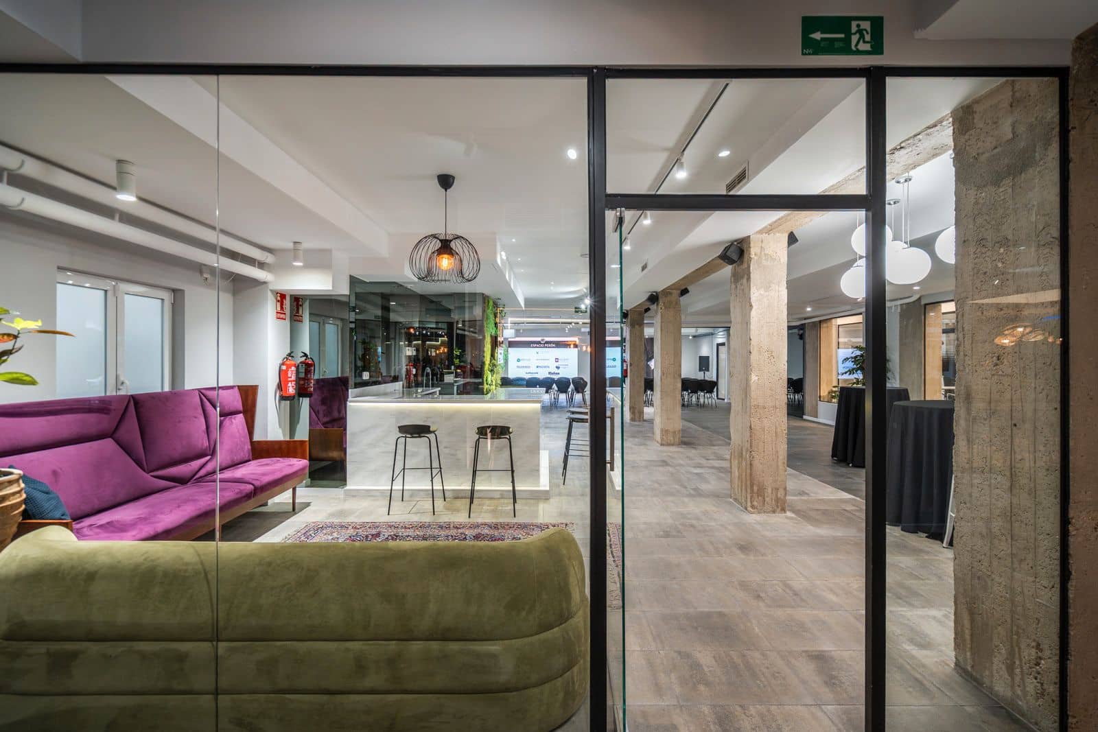 Erhverv til leje i Madrid by - € 2.200 (Ref: 9145822)