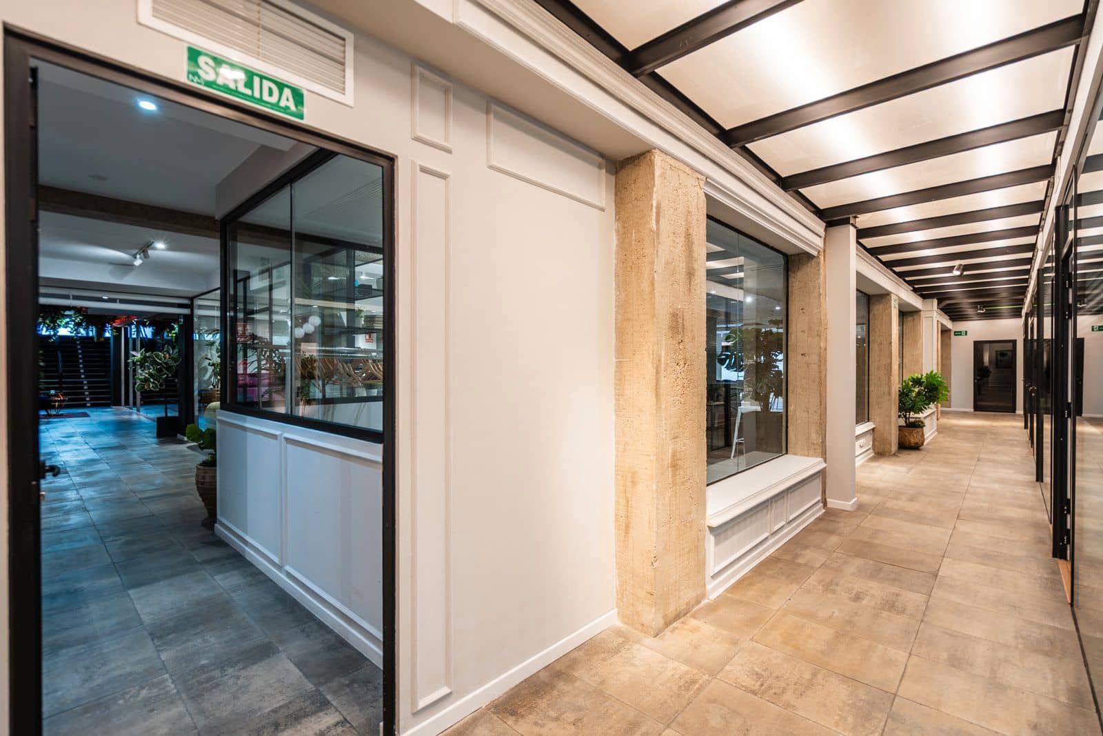 Erhverv til leje i Madrid by - € 2.200 (Ref: 9145822)