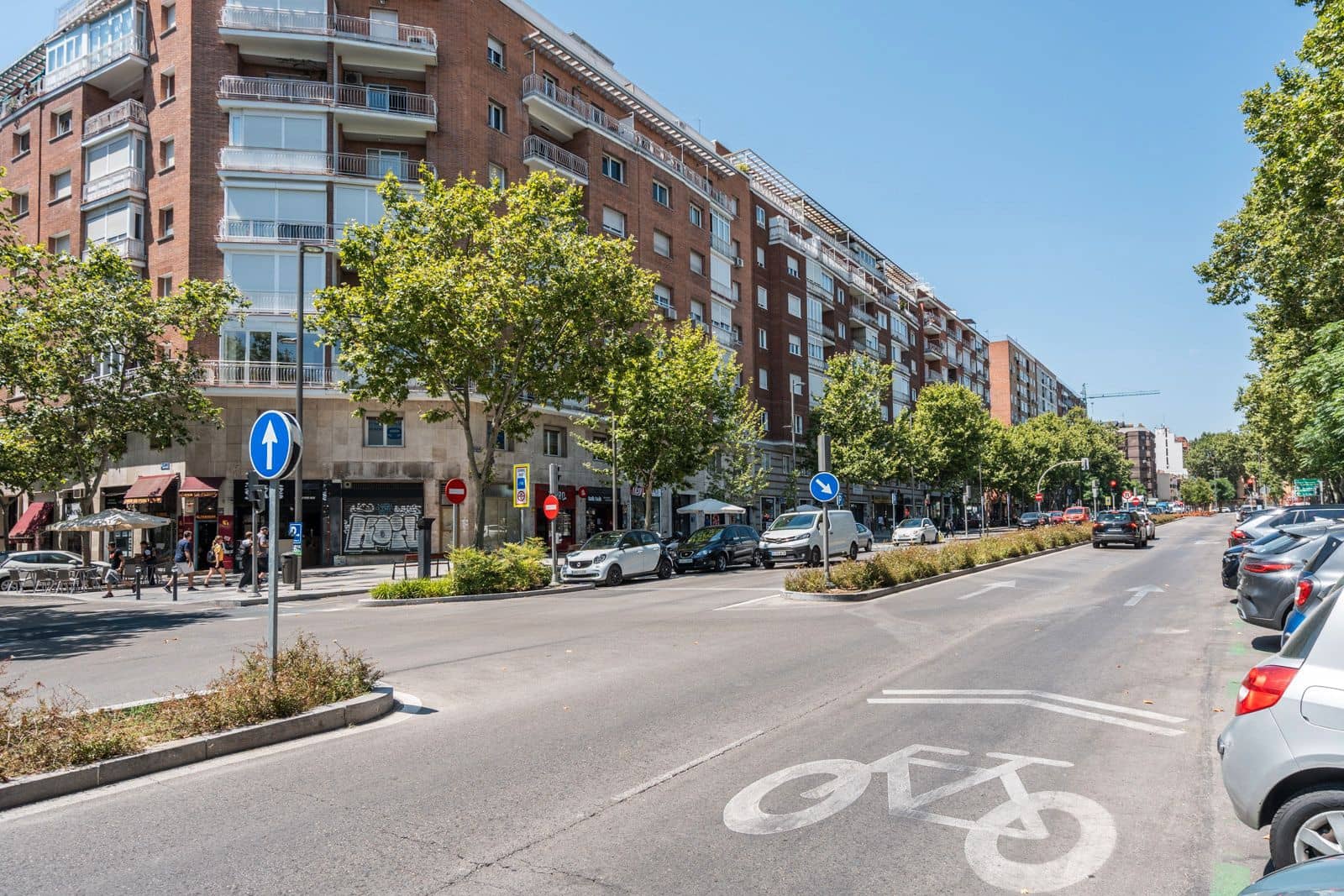 Erhverv til leje i Madrid by - € 2.200 (Ref: 9145822)