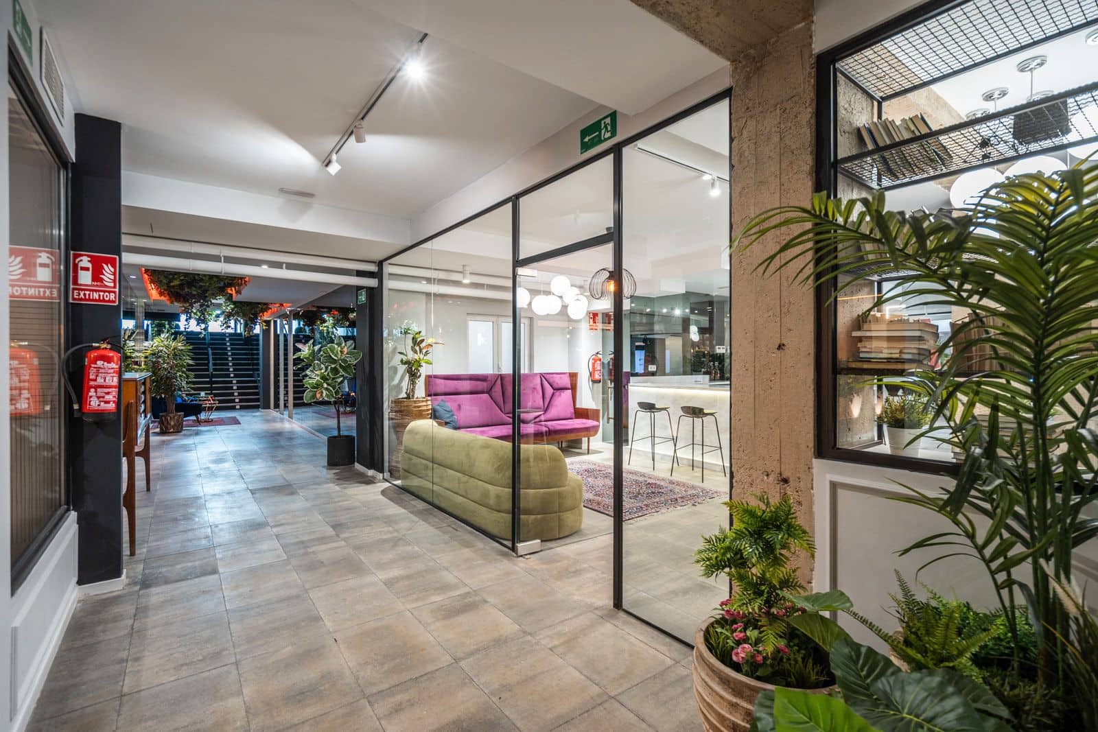 Erhverv til leje i Madrid by - € 2.200 (Ref: 9145822)