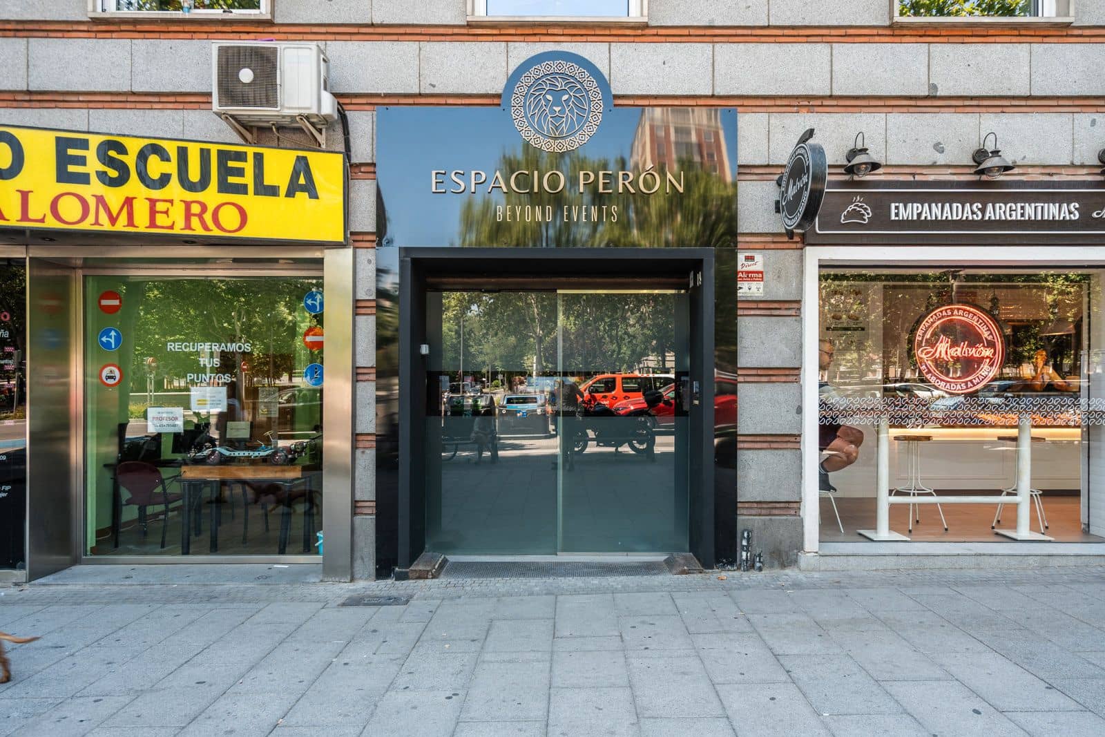 Erhverv til leje i Madrid by - € 2.200 (Ref: 9145822)