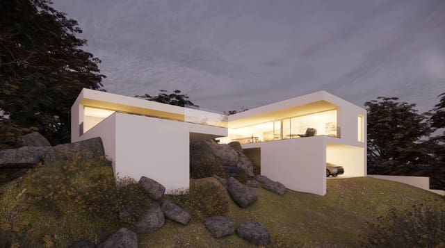 3 bedroom Villa for sale in Torrelodones with pool garage - € 1,660,000 (Ref: 9191462)