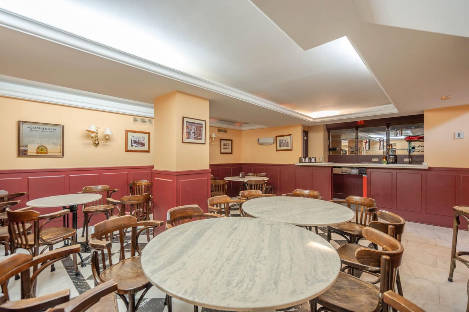 Commercial for sale in Alcorcon - € 1,200,000 (Ref: 9193024)