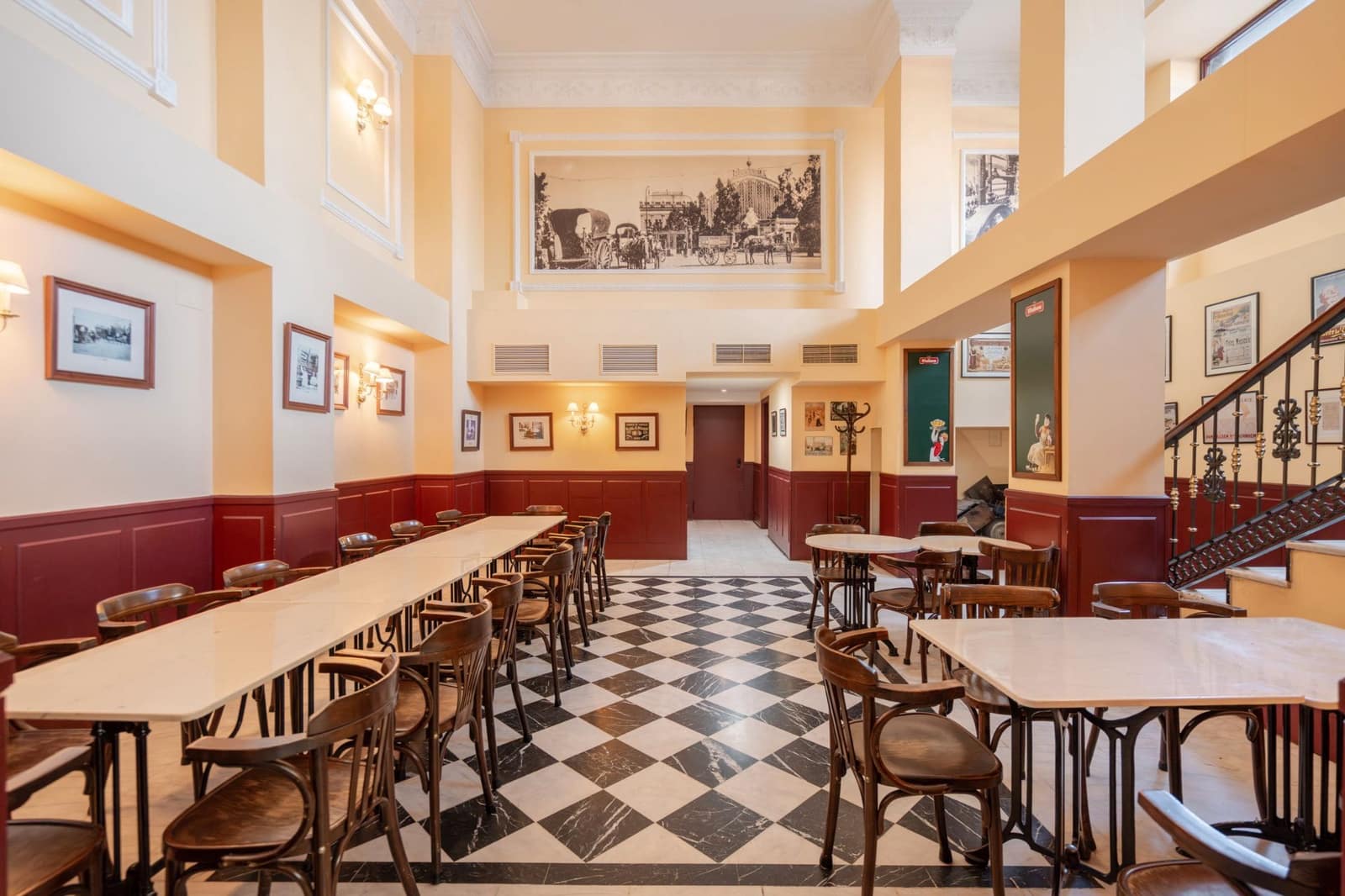 Commercial for sale in Alcorcon - € 1,200,000 (Ref: 9193024)