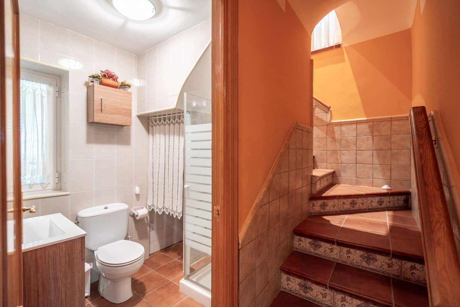 6 bedroom Villa for sale in El Barraco with pool garage - € 749,000 (Ref: 9194896)