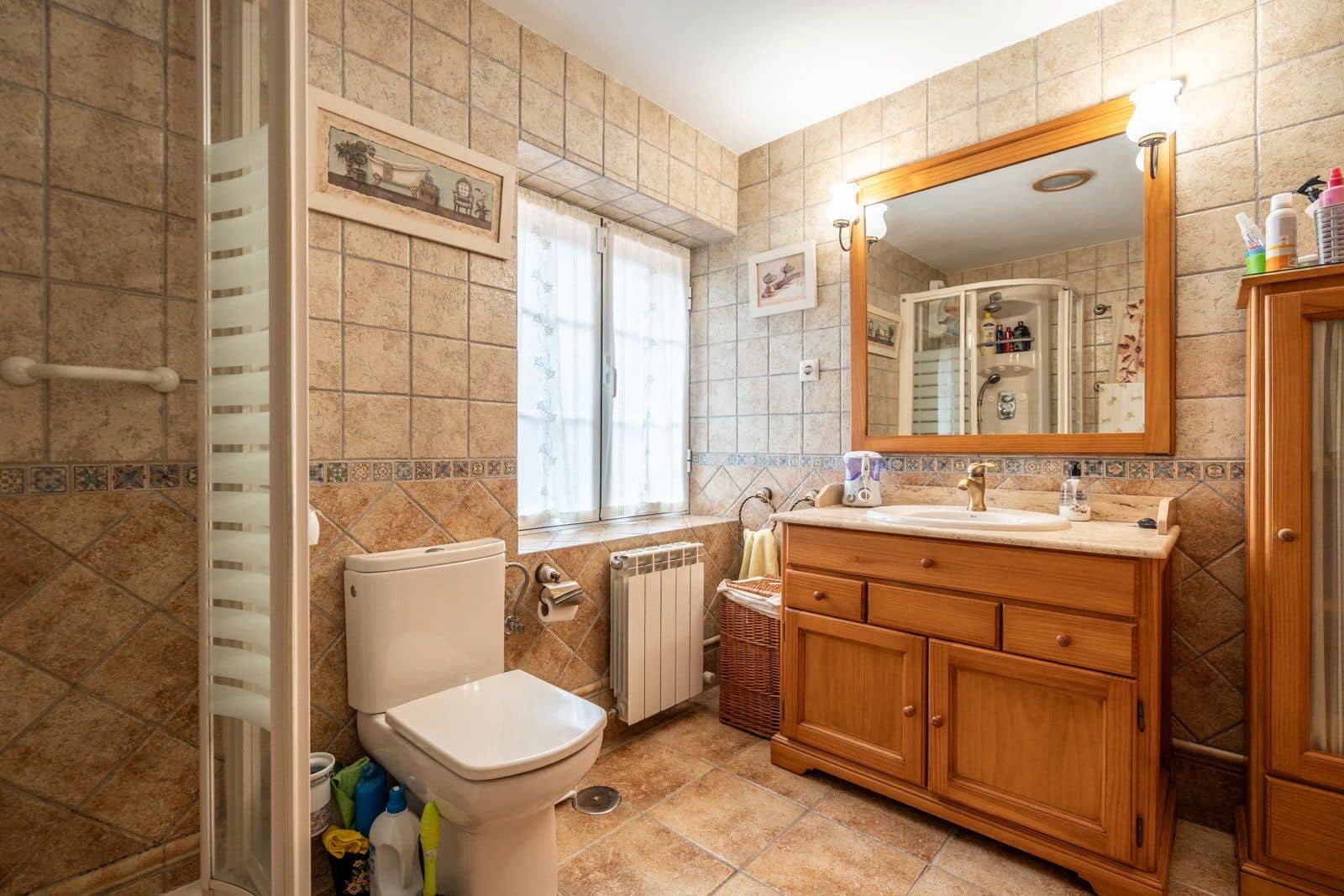 6 bedroom Villa for sale in El Barraco with pool garage - € 749,000 (Ref: 9194896)