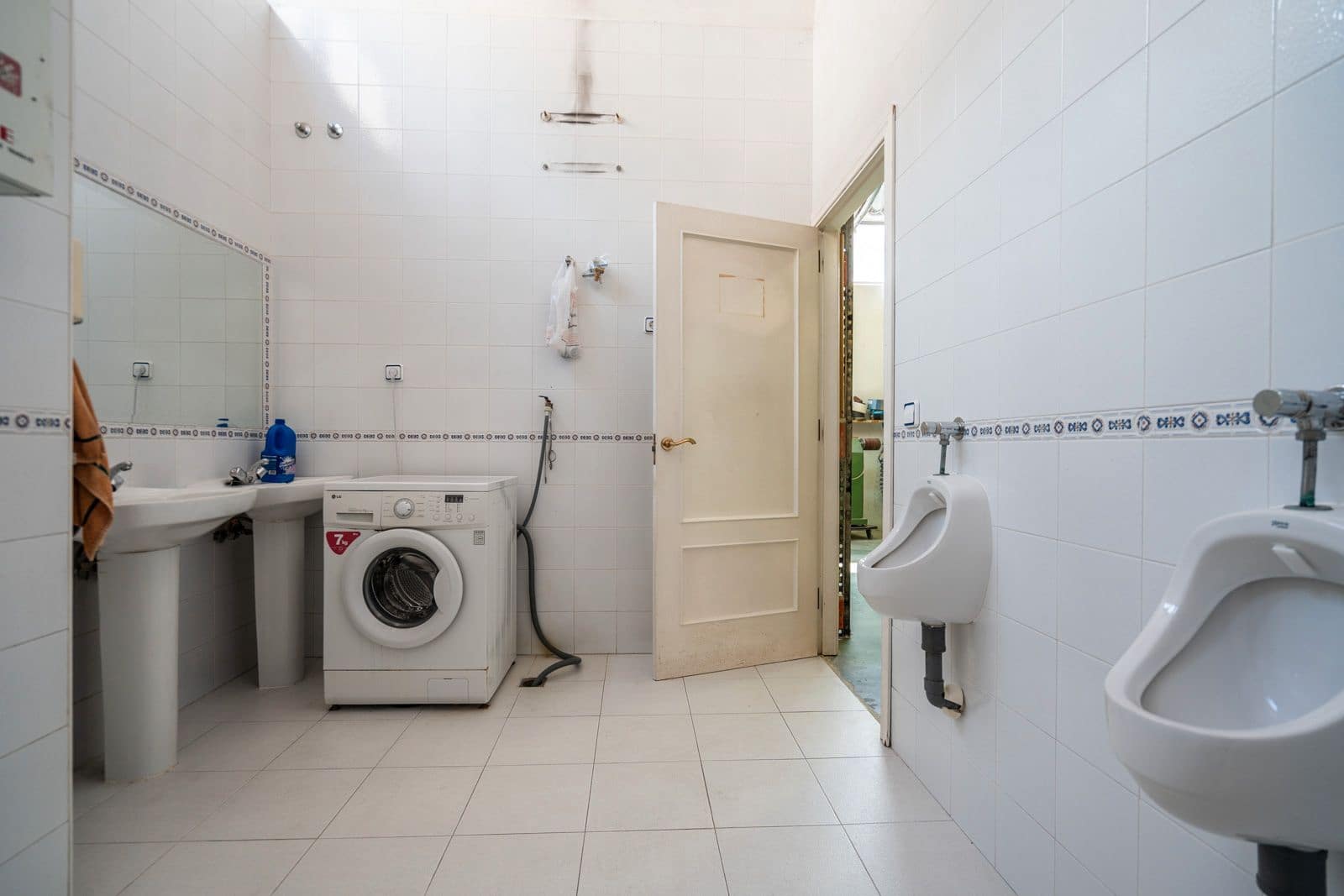 Commerciale da affittare in Mostoles - 8.000 € (Rif: 9205325)