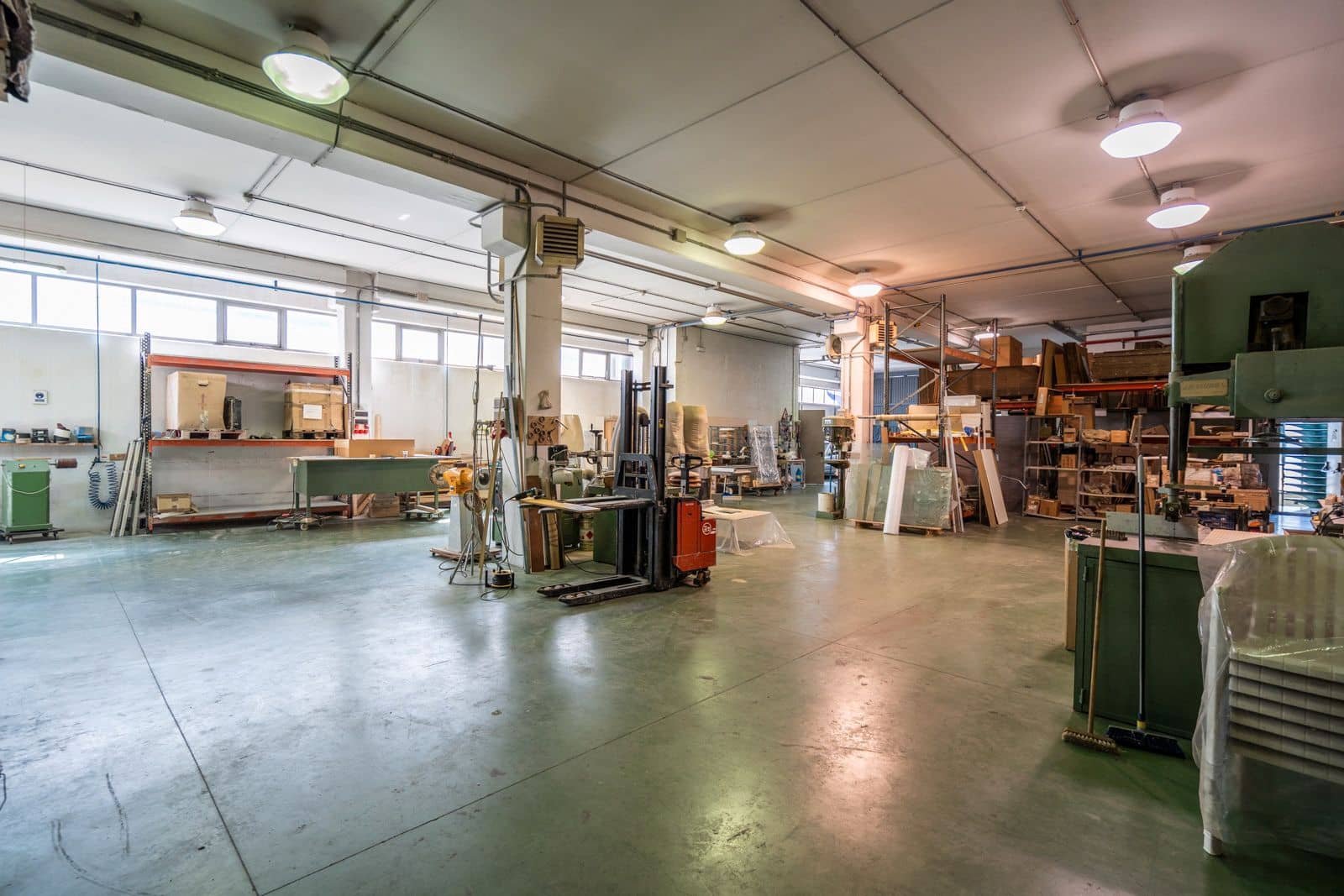 Commerciale da affittare in Mostoles - 8.000 € (Rif: 9205325)