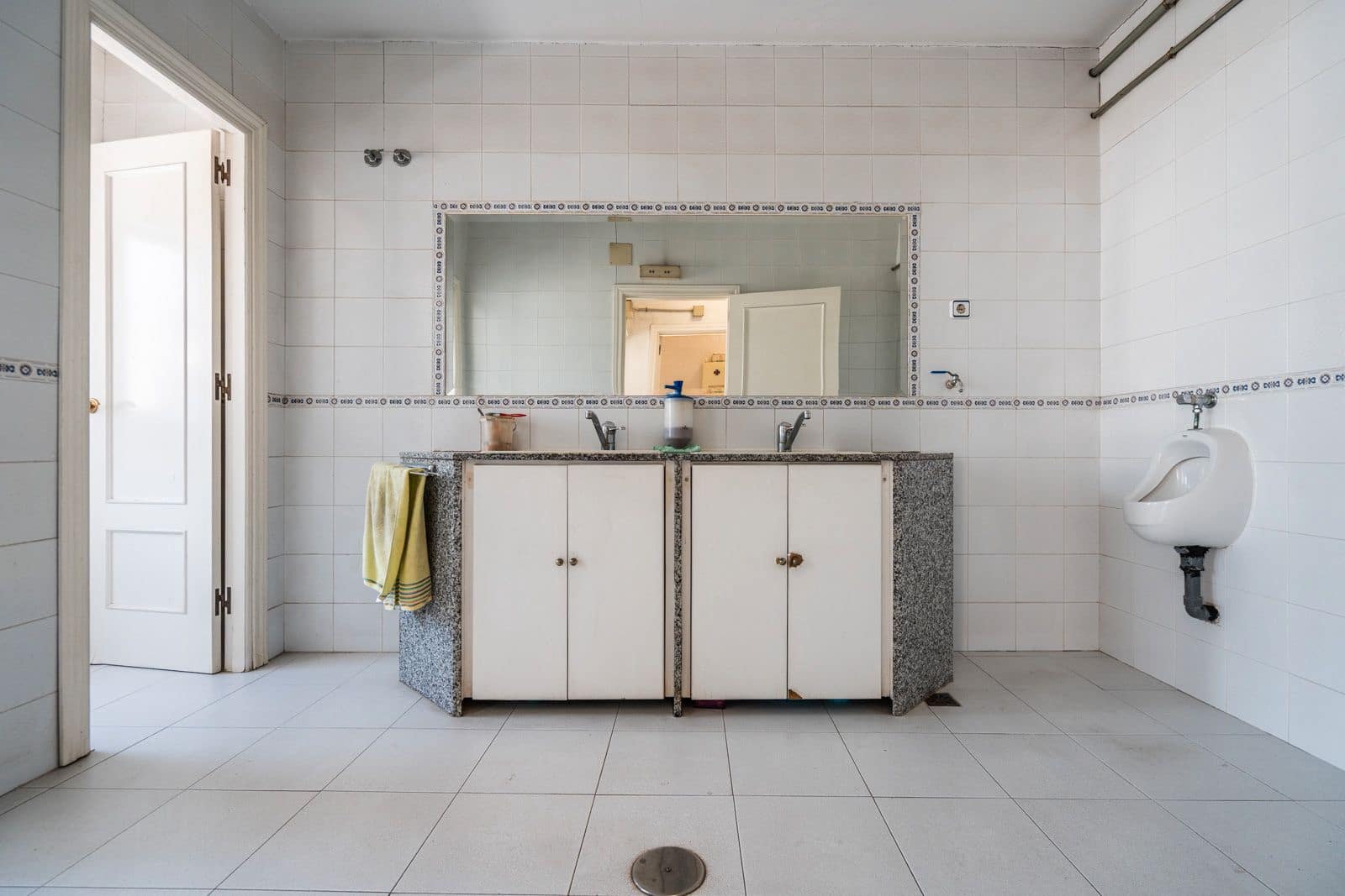 Commerciale da affittare in Mostoles - 8.000 € (Rif: 9205325)