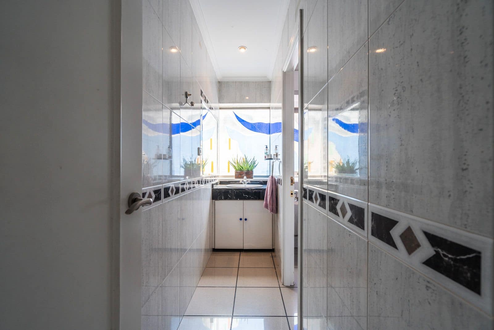 Commerciale da affittare in Mostoles - 8.000 € (Rif: 9205325)