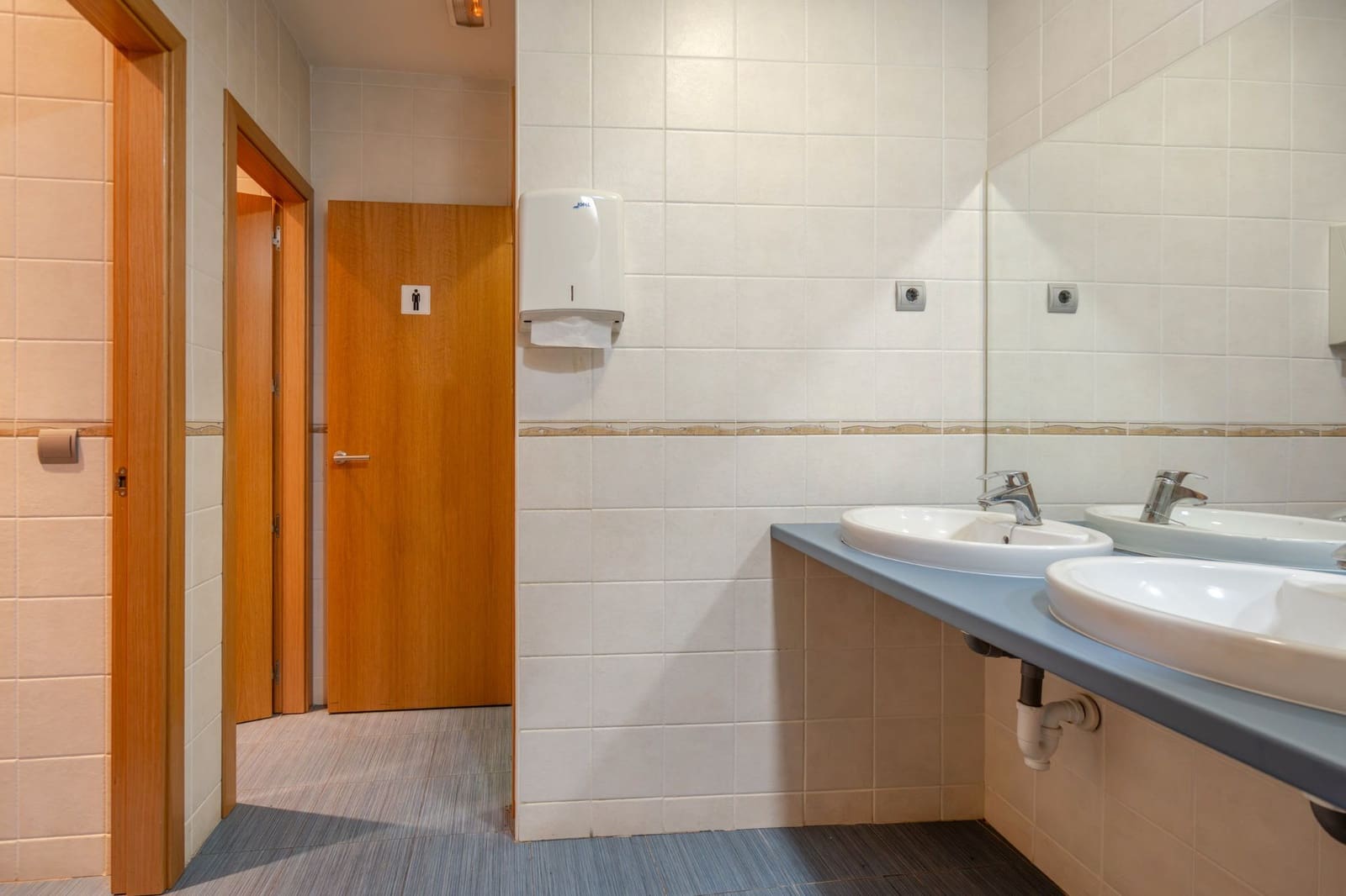 Kontor til salg i Madrid by - € 695.000 (Ref: 9216869)