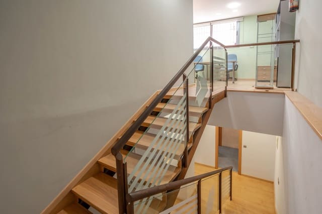 Büro zu verkaufen in Argüelles, Madrid Stadt - 695.000 € (Ref: 9216869)