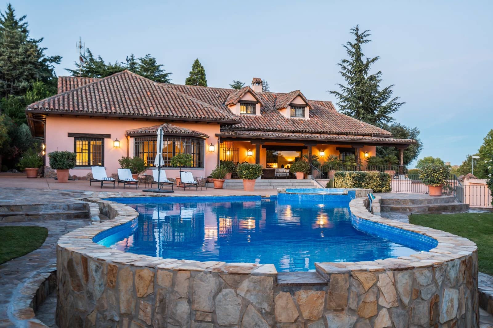 5 soveværelse Villa til salg i Manzanares el Real med swimmingpool - € 1.275.000 (Ref: 9237907)