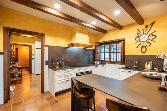 5 chambre Villa/Maison à vendre à Manzanares el Real avec piscine - 1 275 000 € (Ref: 9237907)