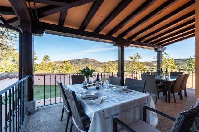 5 chambre Villa/Maison à vendre à Manzanares el Real avec piscine - 1 275 000 € (Ref: 9237907)