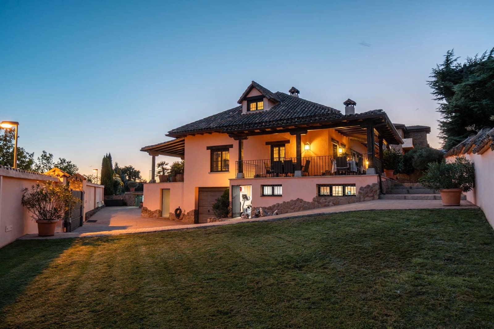 5 soveværelse Villa til salg i Manzanares el Real med swimmingpool - € 1.275.000 (Ref: 9237907)