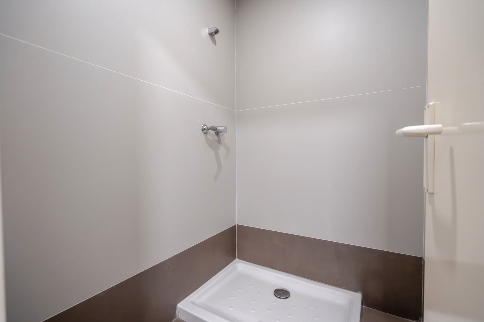 Erhverv til salg i Madrid by - € 325.000 (Ref: 9274158)