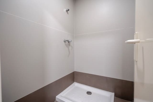 Commercial for sale in Butarque, Madrid city - € 325,000 (Ref: 9274158)