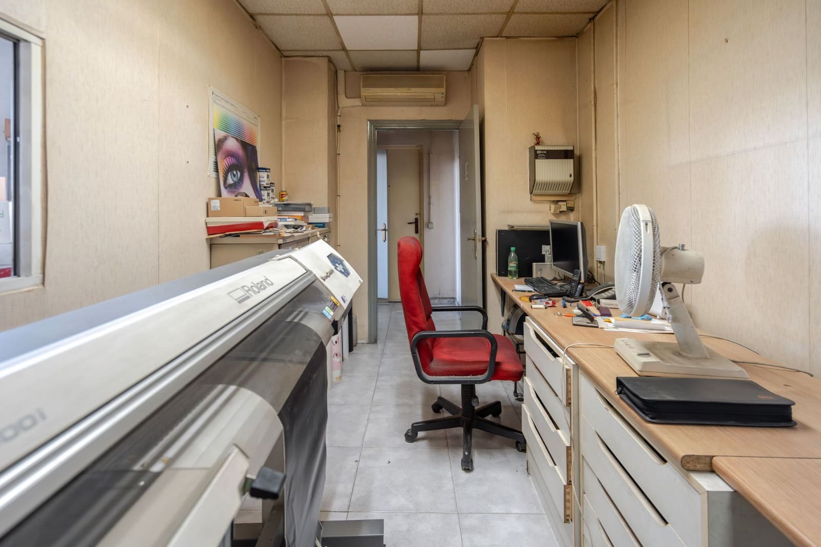 Erhverv til salg i Madrid by - € 325.000 (Ref: 9274158)