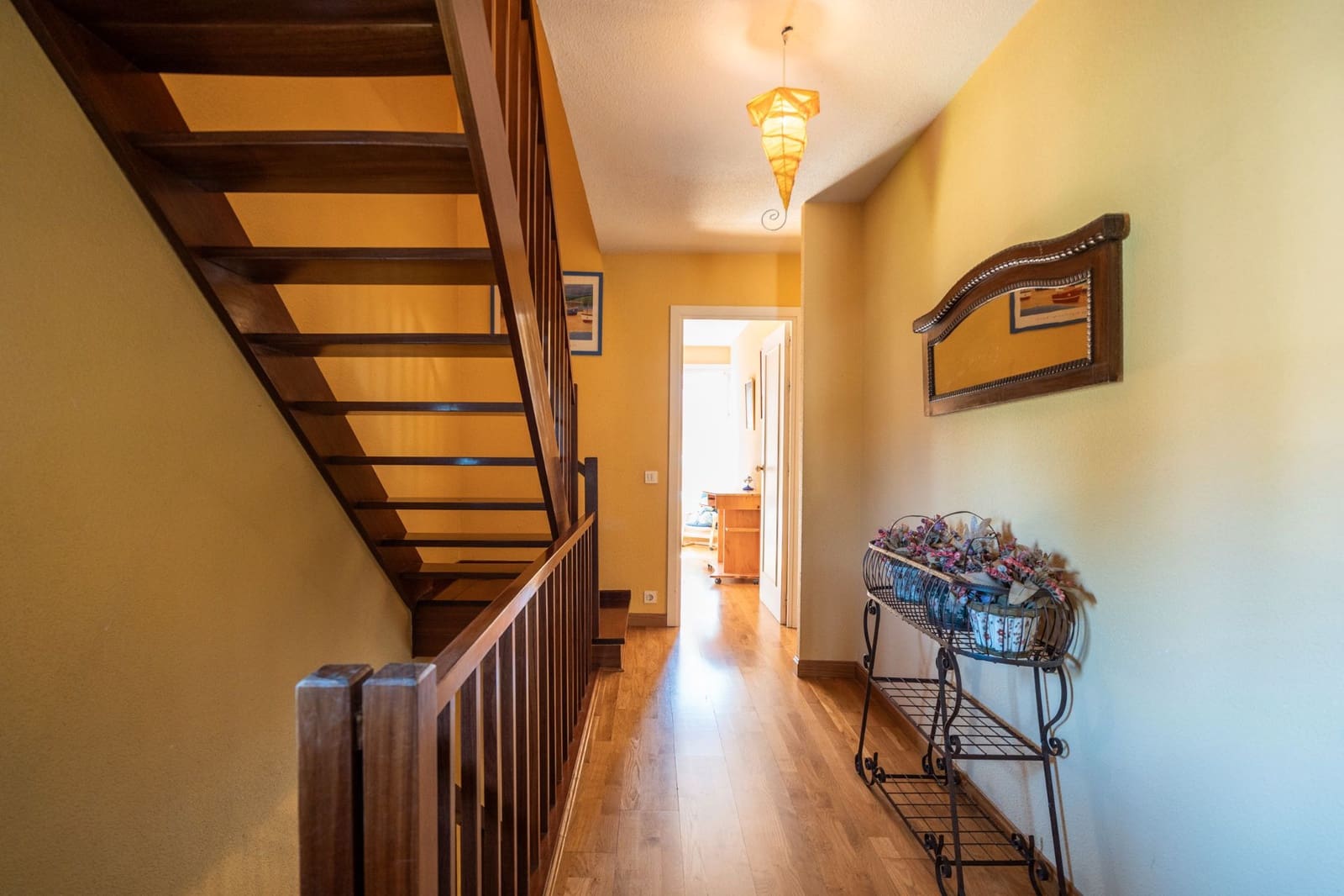 5 soveværelse Semi-Rækkehus til salg i Becerril de la Sierra med swimmingpool - € 650.000 (Ref: 9282835)