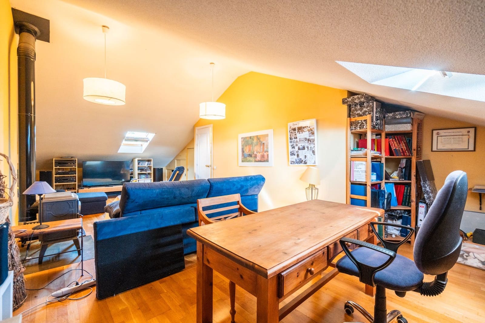 5 soveværelse Semi-Rækkehus til salg i Becerril de la Sierra med swimmingpool - € 650.000 (Ref: 9282835)