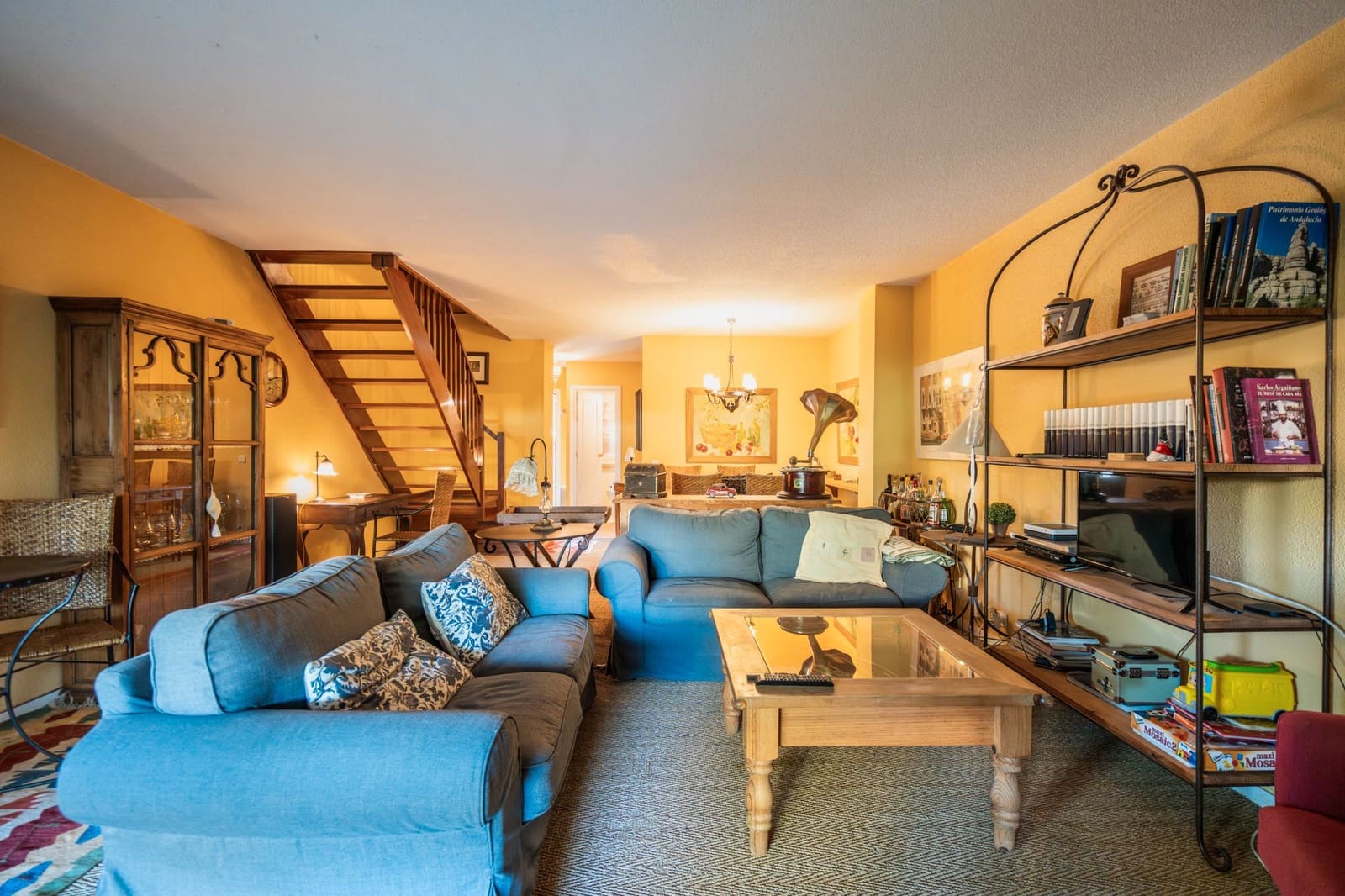 5 soveværelse Semi-Rækkehus til salg i Becerril de la Sierra med swimmingpool - € 650.000 (Ref: 9282835)