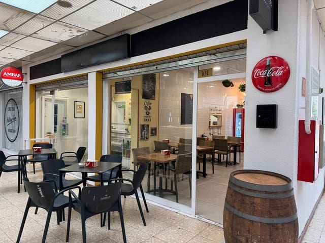 Commercial for sale in Las Rozas de Madrid - € 190,000 (Ref: 9289389)