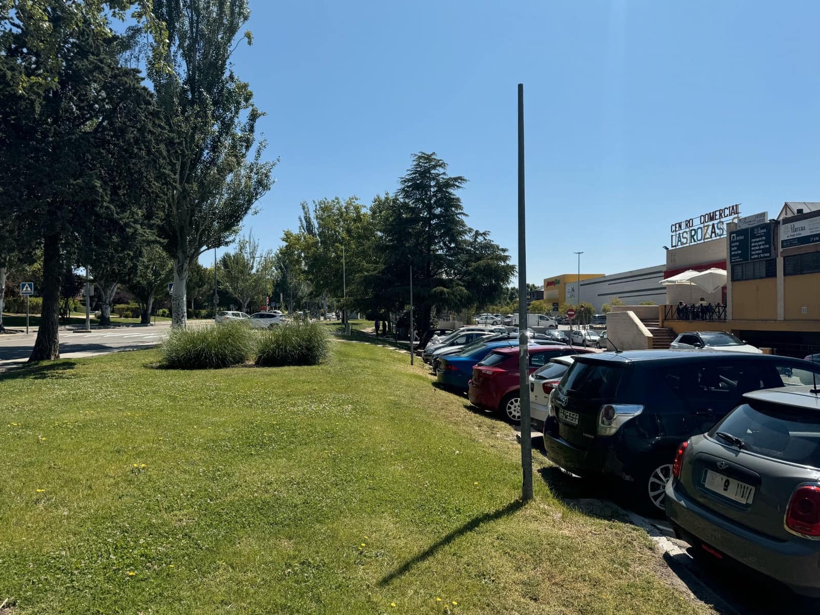 Erhverv til salg i Las Rozas de Madrid - € 190.000 (Ref: 9289389)