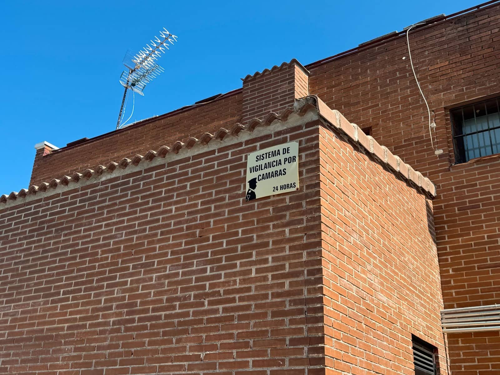 Erhverv til salg i Las Rozas de Madrid - € 190.000 (Ref: 9289389)