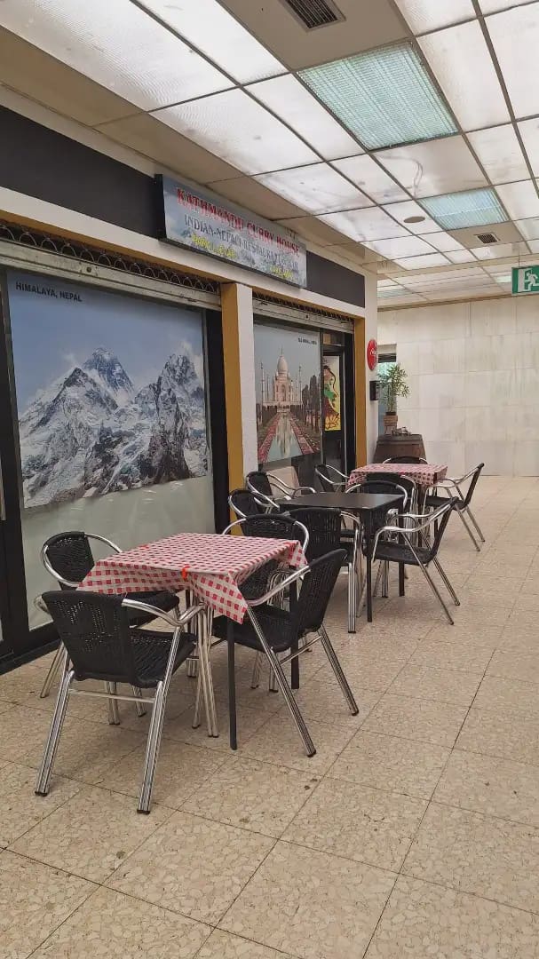 Kommersiell til salgs i Las Rozas de Madrid - € 190 000 (Ref: 9289389)