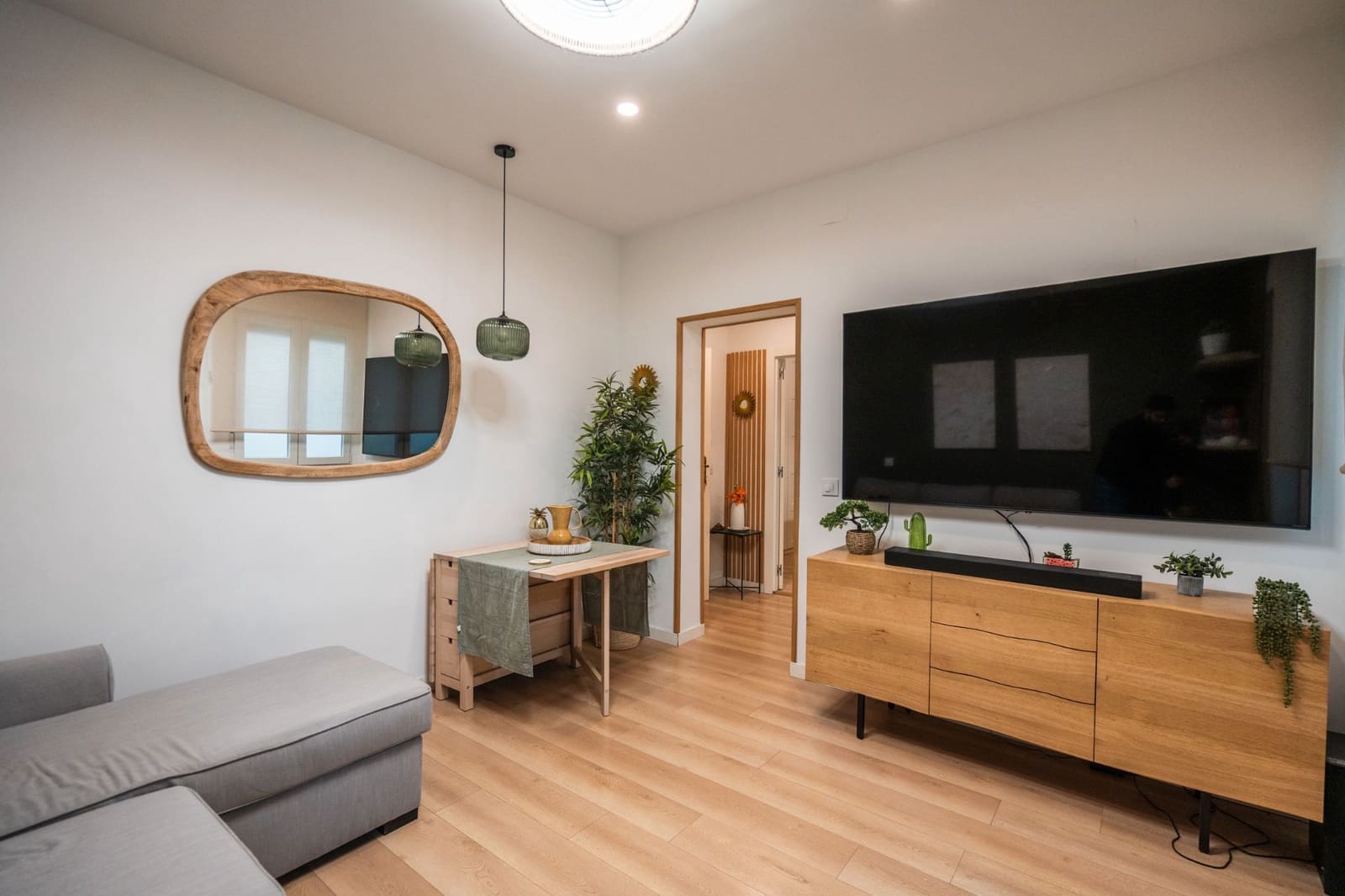 1 soveværelse Lejlighed til salg i Madrid by - € 399.000 (Ref: 9289852)