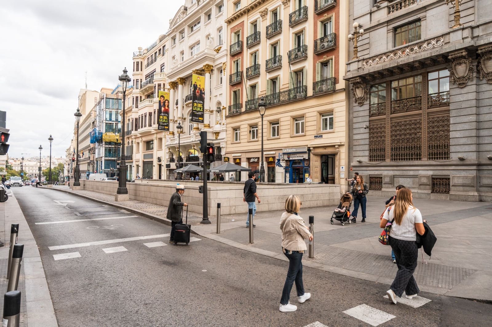 1 soveværelse Lejlighed til salg i Madrid by - € 399.000 (Ref: 9289852)