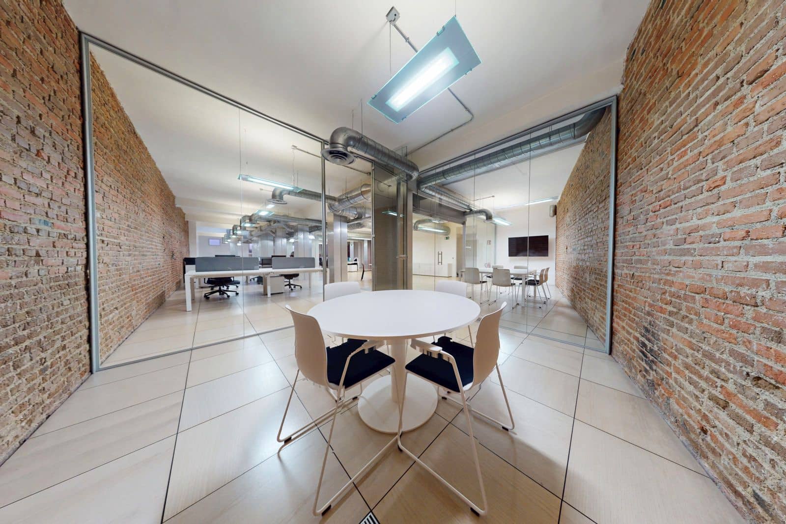 Kontor til salgs i Madrid by - € 800 000 (Ref: 9293317)