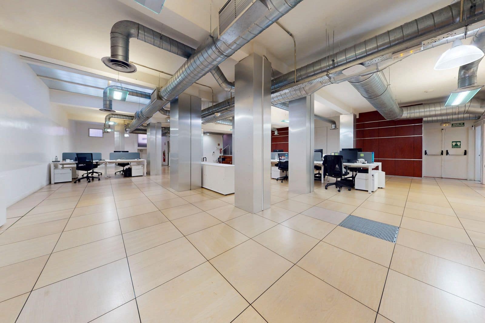 Kontor til salgs i Madrid by - € 800 000 (Ref: 9293317)