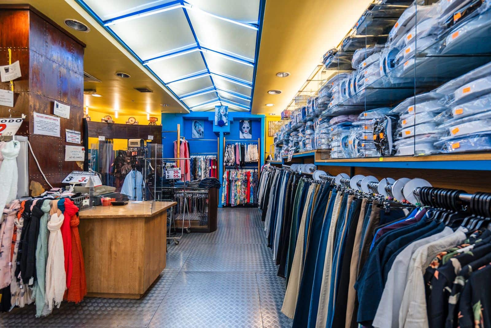 Kommersiell til salgs i Coslada - € 200 000 (Ref: 9306846)